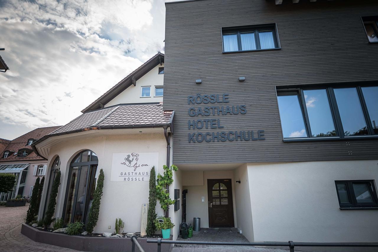 Hotel Restaurant Kochschule Roessle เอลซาค ภายนอก รูปภาพ